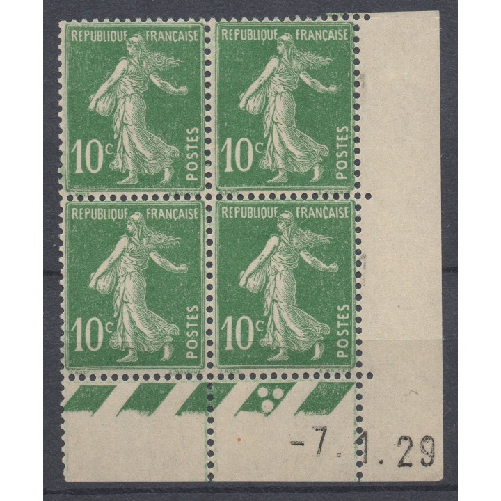 Timbre de collection France - 0159 Coin Daté (1929)