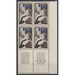 Timbre de collection France - 1020 Coin Daté (1955)