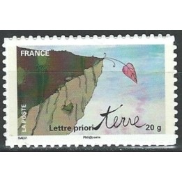 France - Autoadhésif 0527A