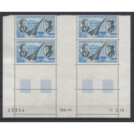 France - Poste Aérienne 44 Coin Daté (15/02/1978)