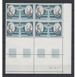 France - Poste Aérienne 46 Coin Daté (28/09/1977)